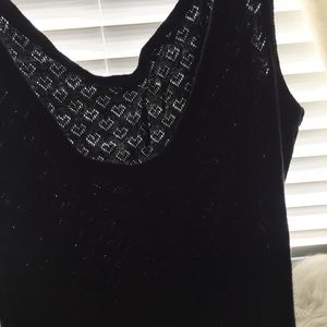 Brandy Melville beyonca heart tank top